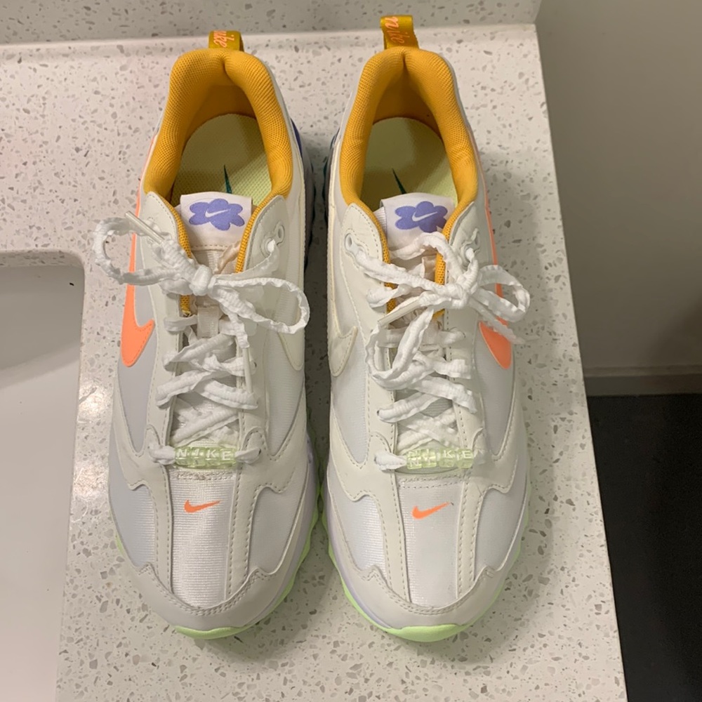 Airmax Dawn White/Multi